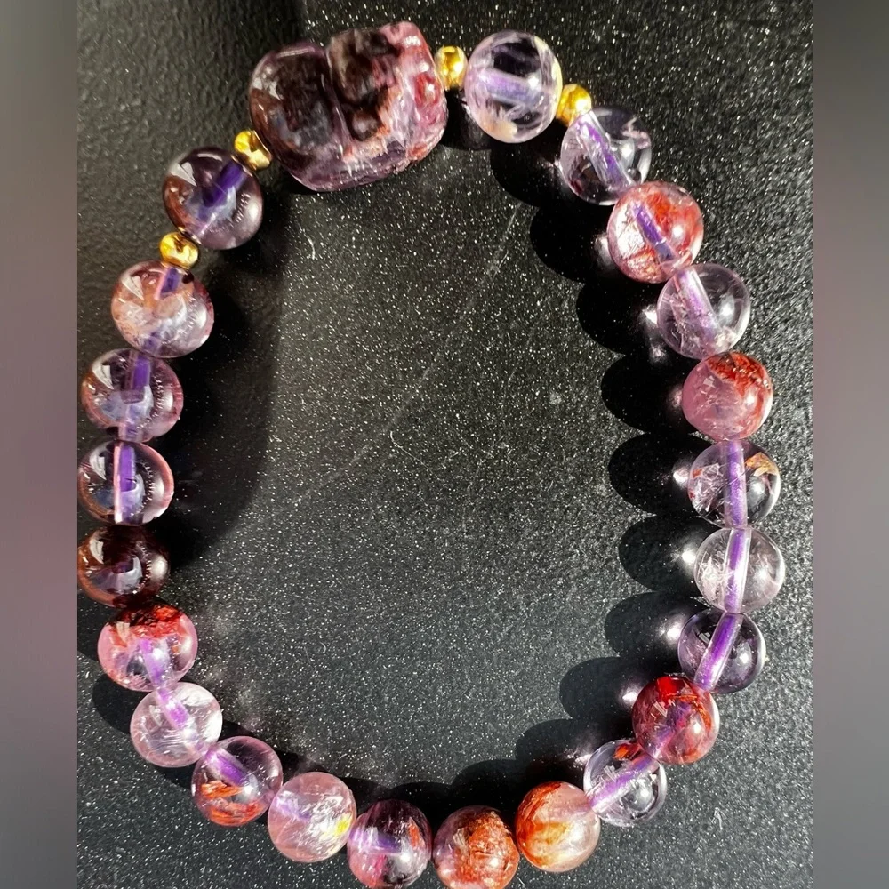 COPY - Purple phantom with pixiu bracelet - Picture 2 of 2